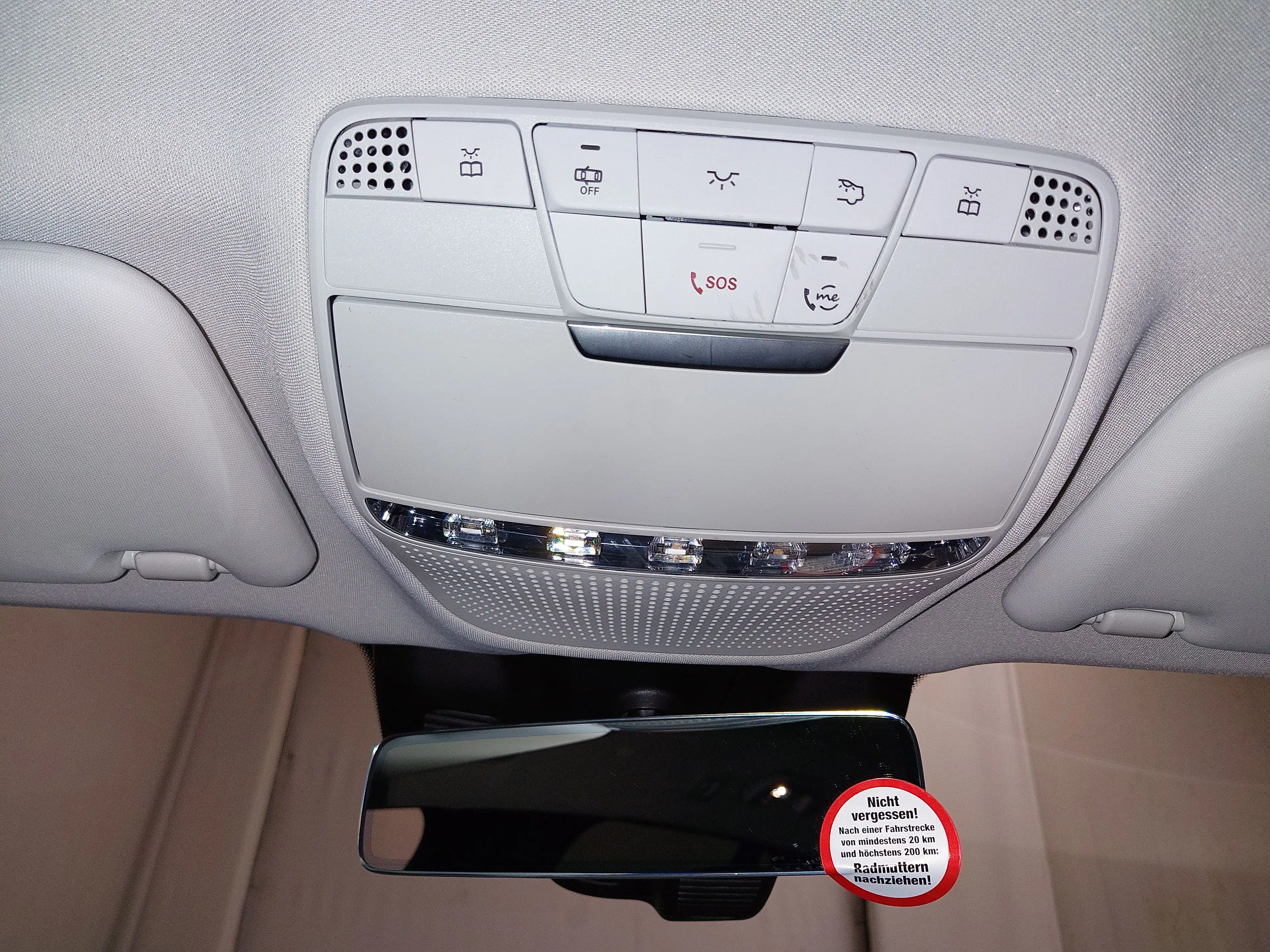Mercedes-Benz E 300 E 300 KLIMAAUT RADIO TEMPO MFL SHZ VC KAMERA ACC NAVI LED RFK — photo 13