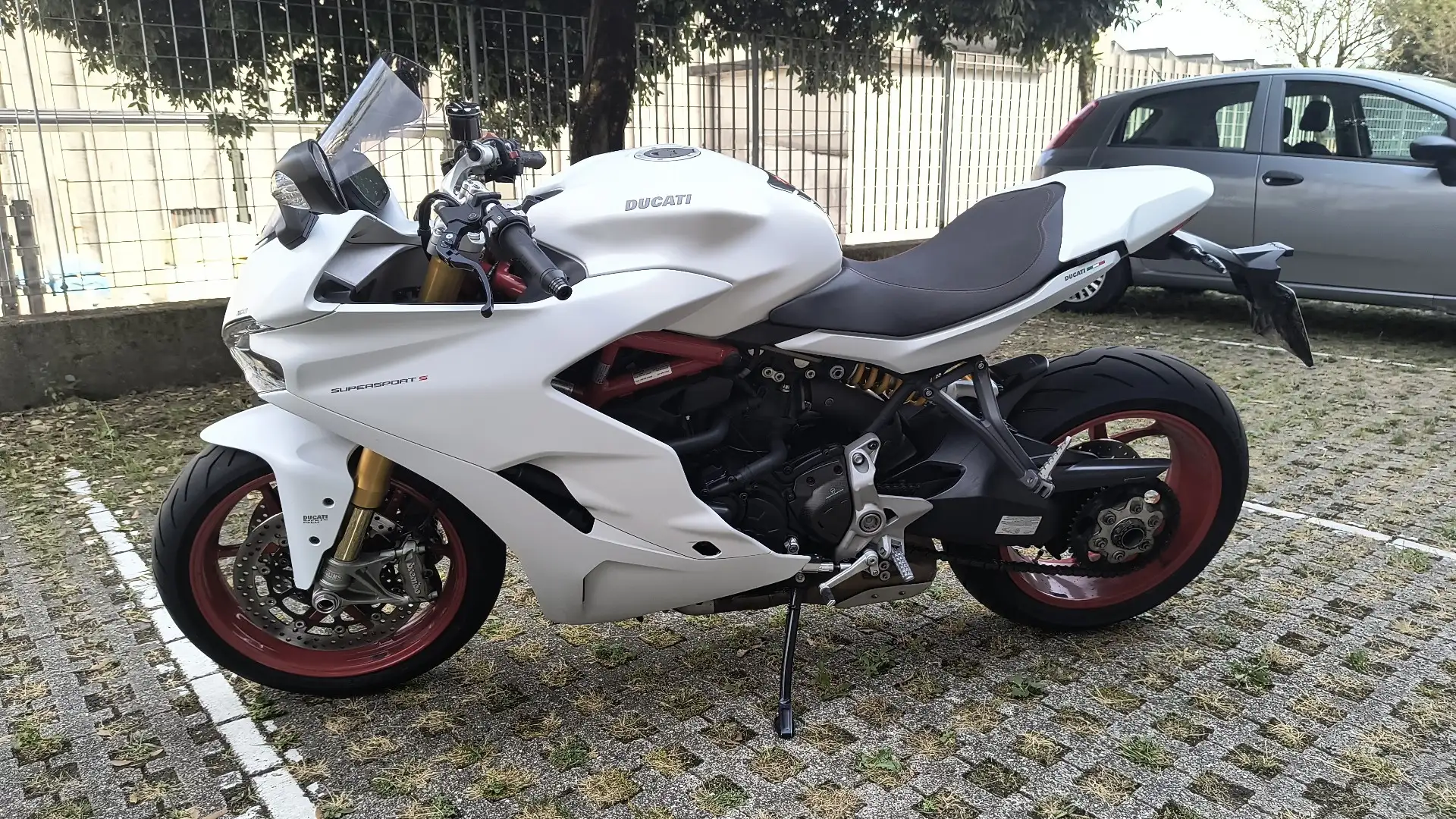 Ducati SuperSport S Bianco - 2