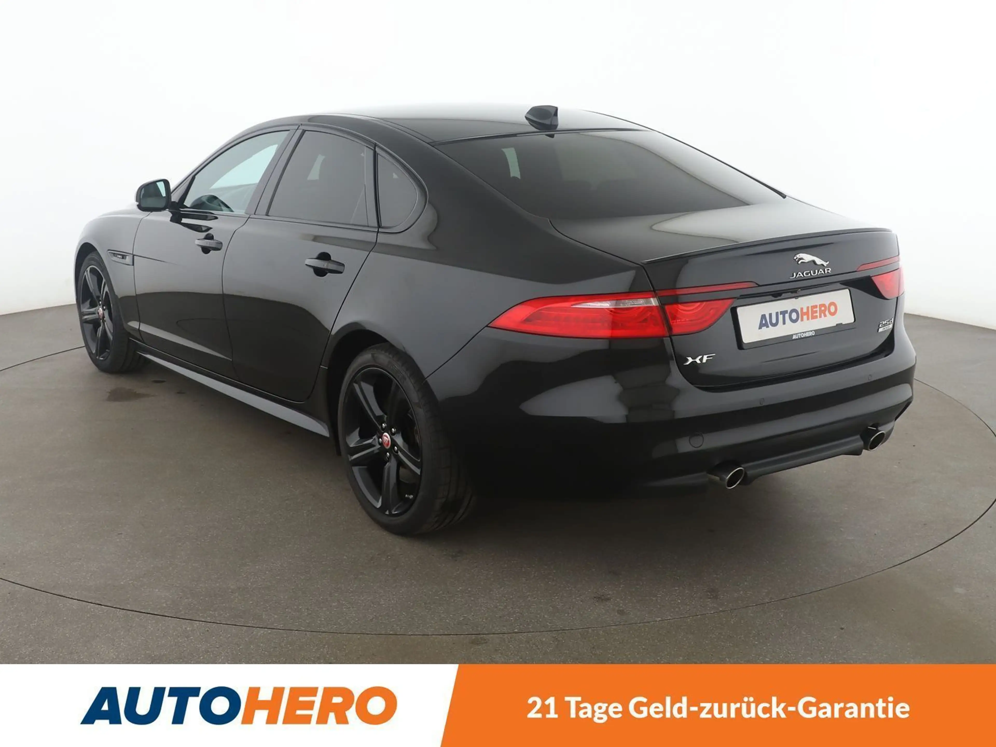 Jaguar XF 25d Portfolio AWD Aut.*NAVI*TEMPO*CAM*PDC*MERIDIAN — photo 4