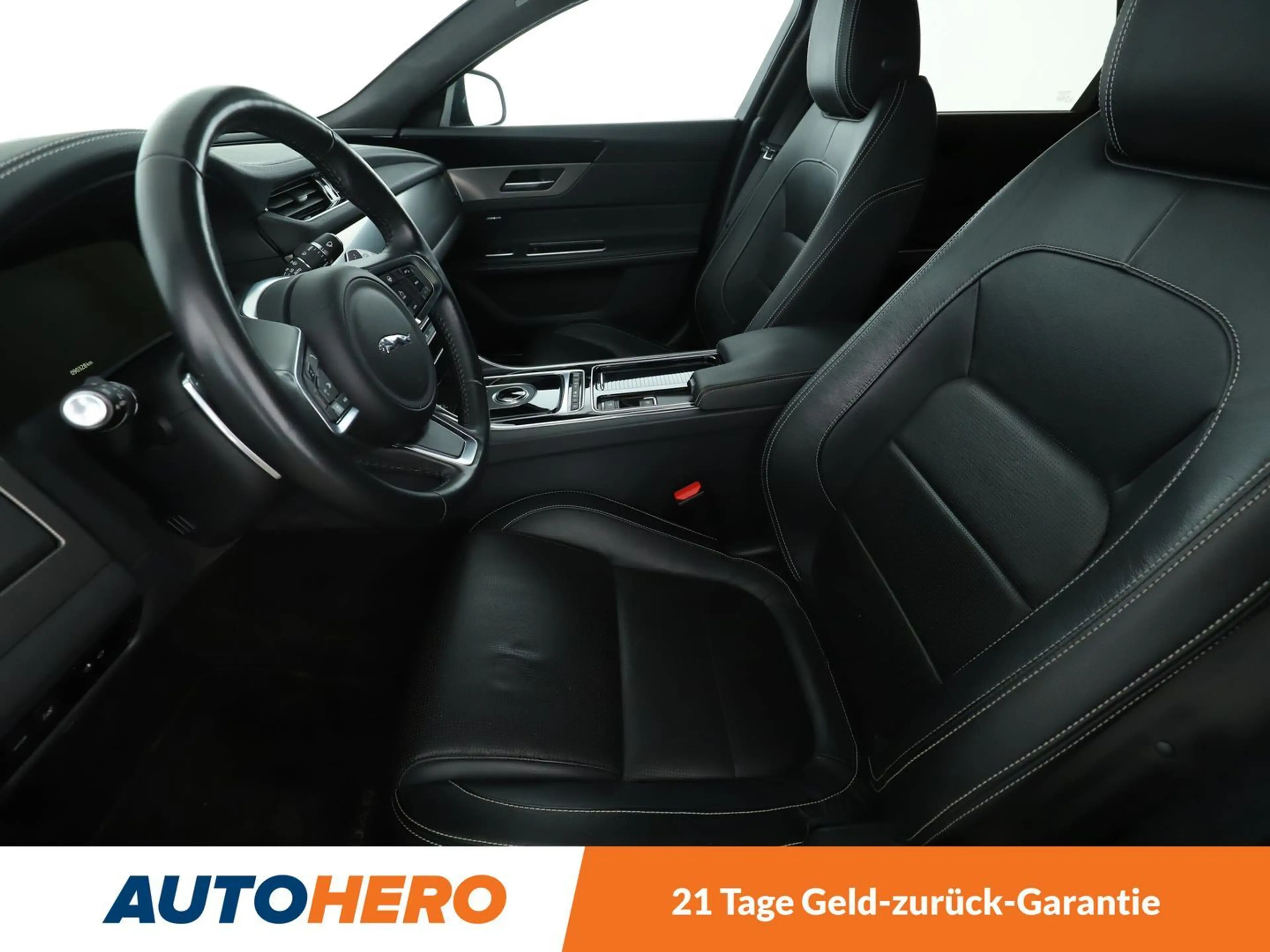 Jaguar XF 25d Portfolio AWD Aut.*NAVI*TEMPO*CAM*PDC*MERIDIAN — photo 10