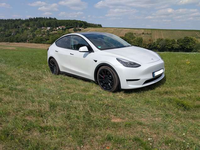 Imagine Tesla Model Y Long Range Dual Motor AWD