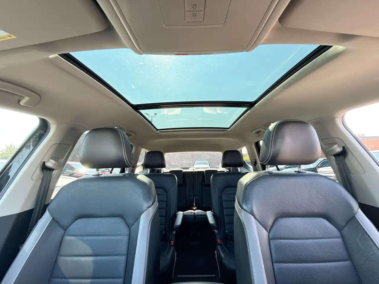 Volkswagen Atlas снимка Volkswagen Atlas