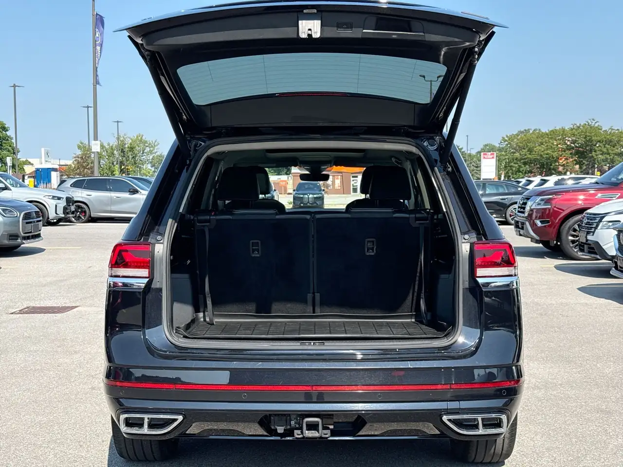 Volkswagen Atlas снимка Volkswagen Atlas