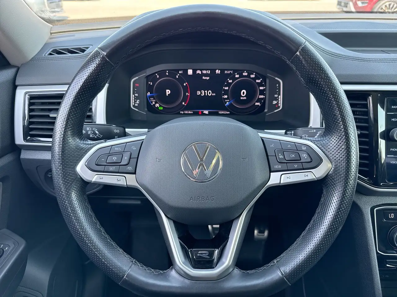 Volkswagen Atlas снимка Volkswagen Atlas