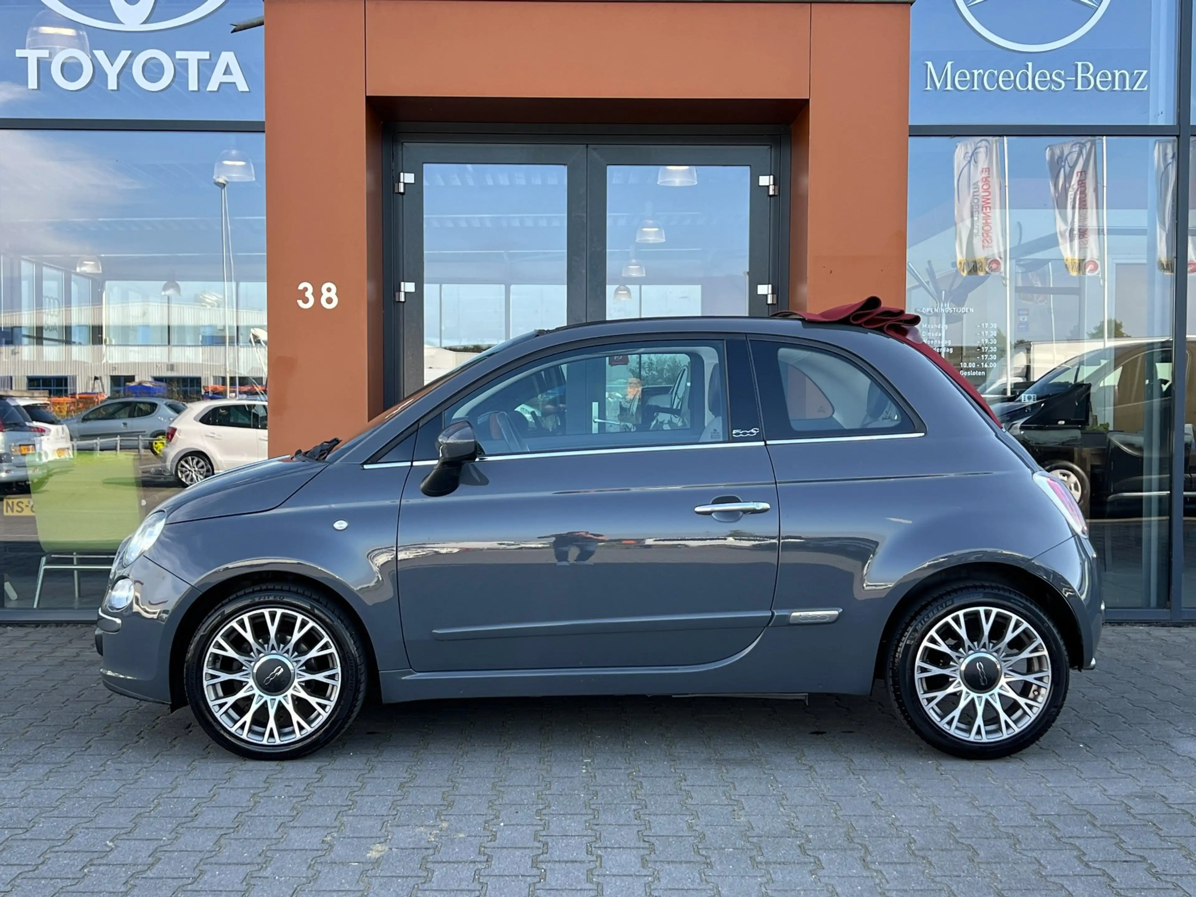 Fiat 500C 0.9 TwinAir cabrio|Carplay|Airco|Camera|APK 2027 — photo 2