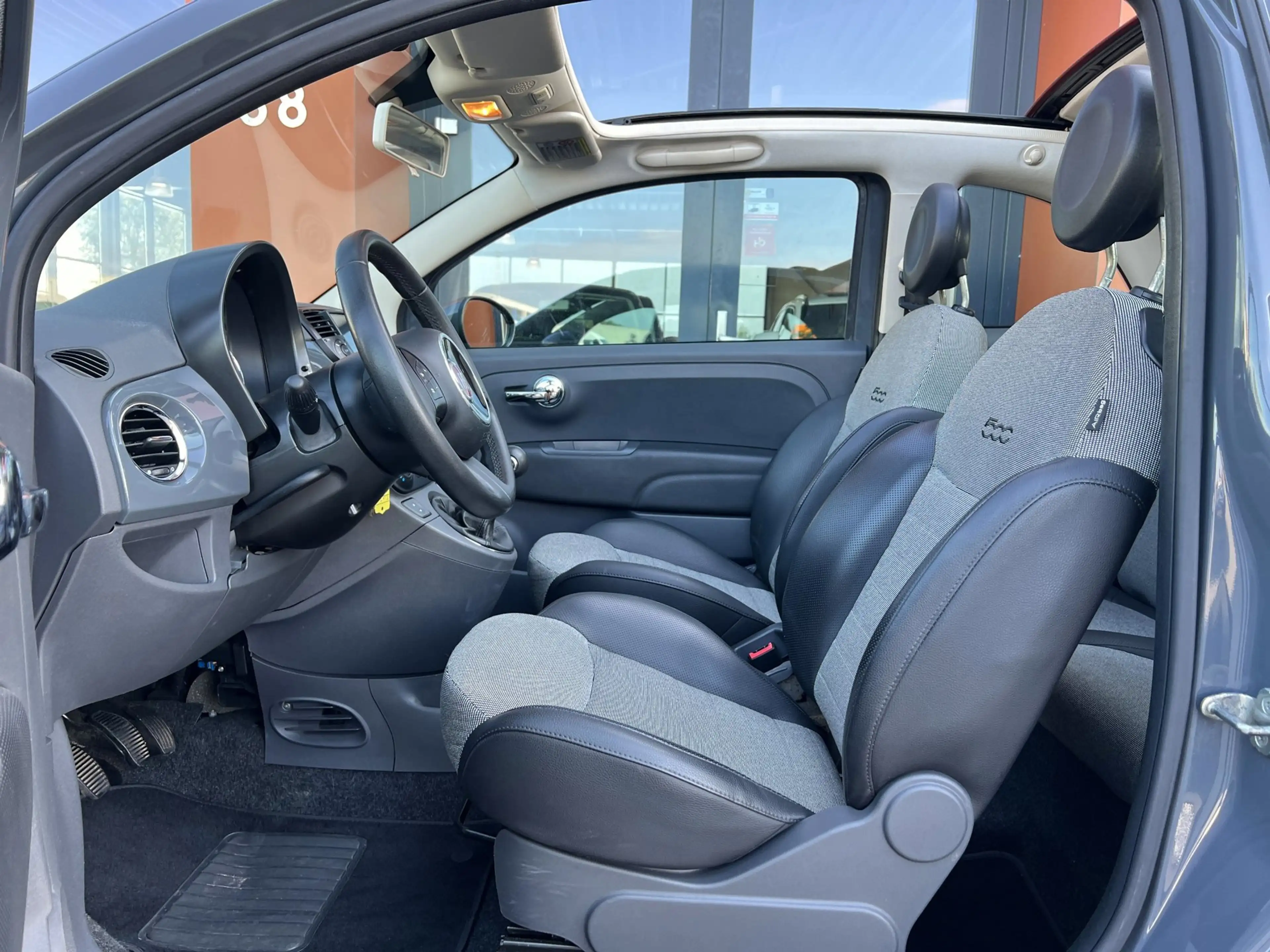 Fiat 500C 0.9 TwinAir cabrio|Carplay|Airco|Camera|APK 2027 — photo 4