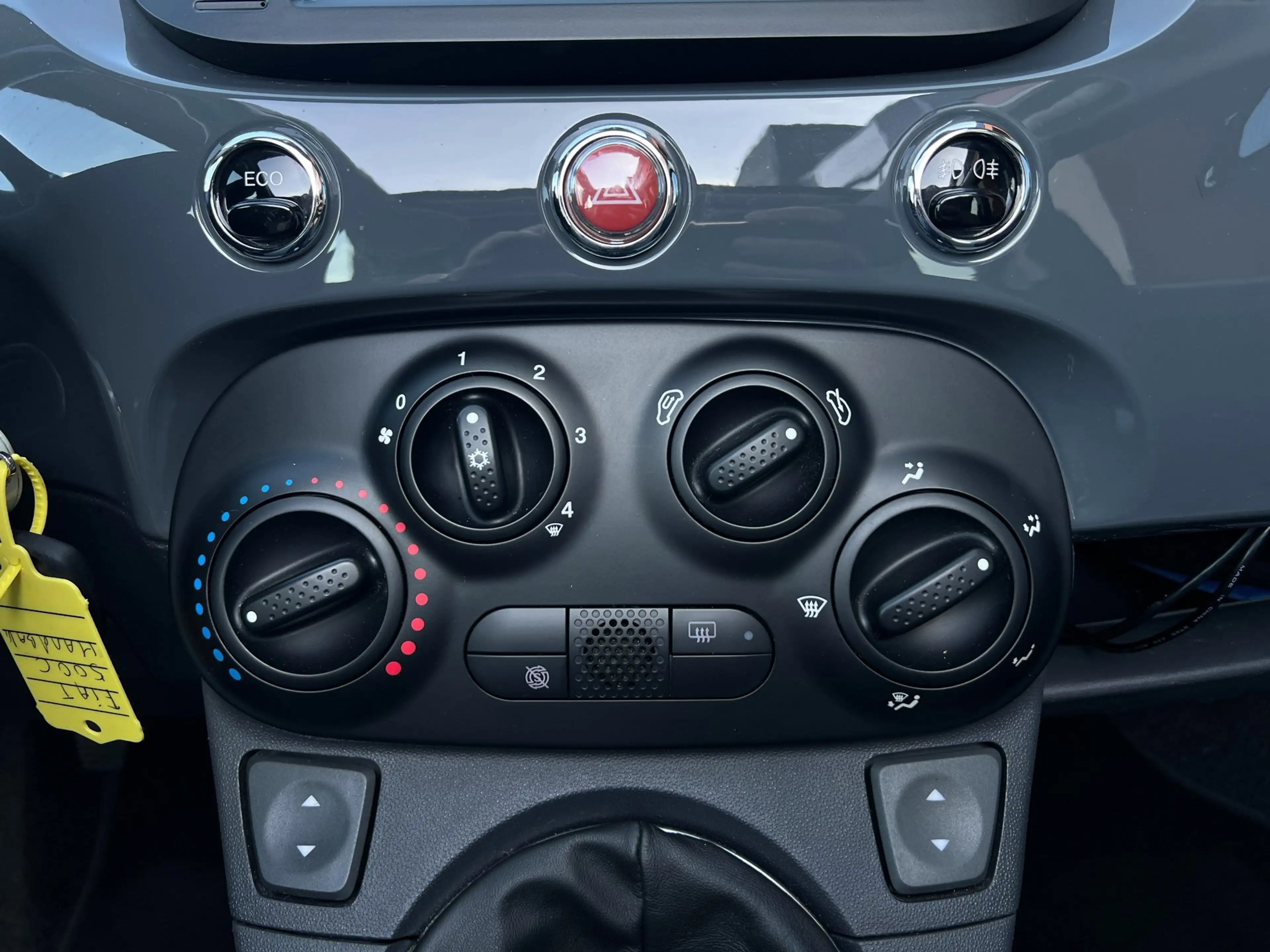Fiat 500C 0.9 TwinAir cabrio|Carplay|Airco|Camera|APK 2027 — photo 12
