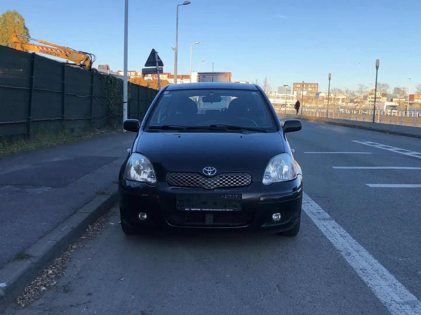 Toyota Yaris 1.0i 16v Linea Sol - 2