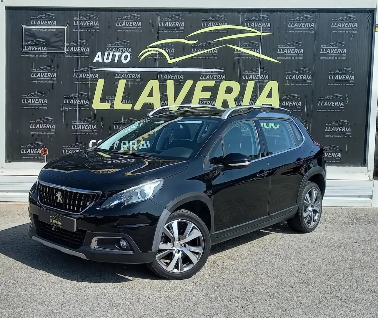 Peugeot 2008 1.6 BlueHDI S&S Allure 120 Weiß - 1