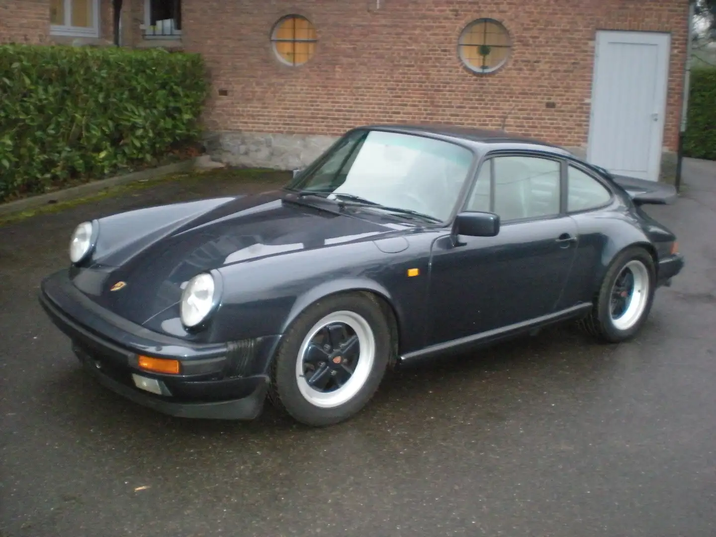 Porsche 911 3.2 JUBILE 25 EME ANNIVERSAIRE Blue - 1