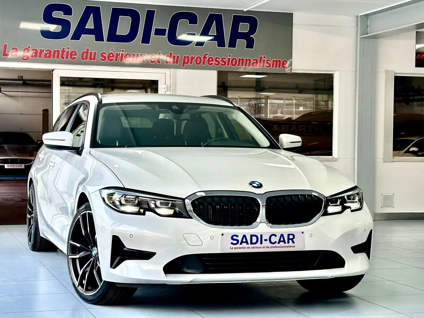 BMW 316 Touring 2,0 dA 122cv - PACKSPORT Blanc - 1