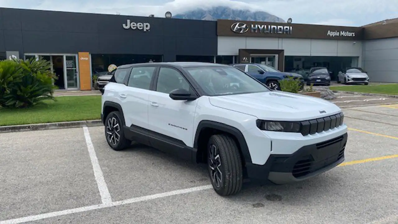 Jeep Compass 2026 — фото 12