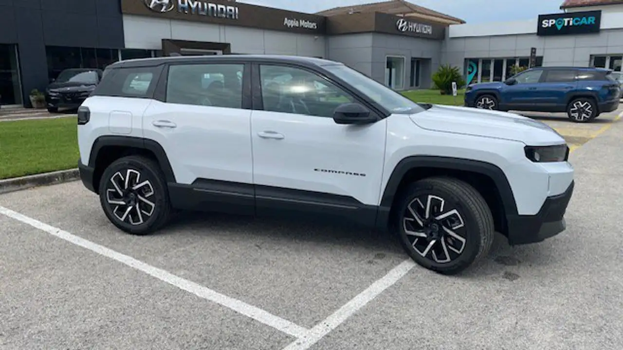 Jeep Compass 2026 — фото 10