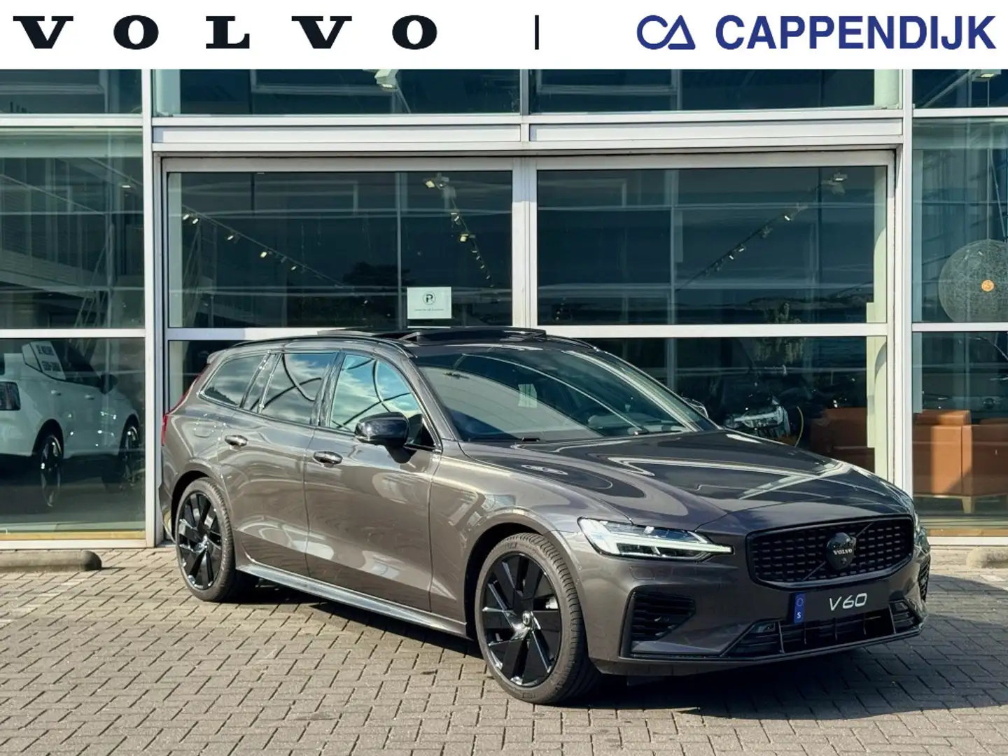 Volvo V60 T6 398PK Recharge Ultra Dark| Full Options! Stylin Grijs - 1