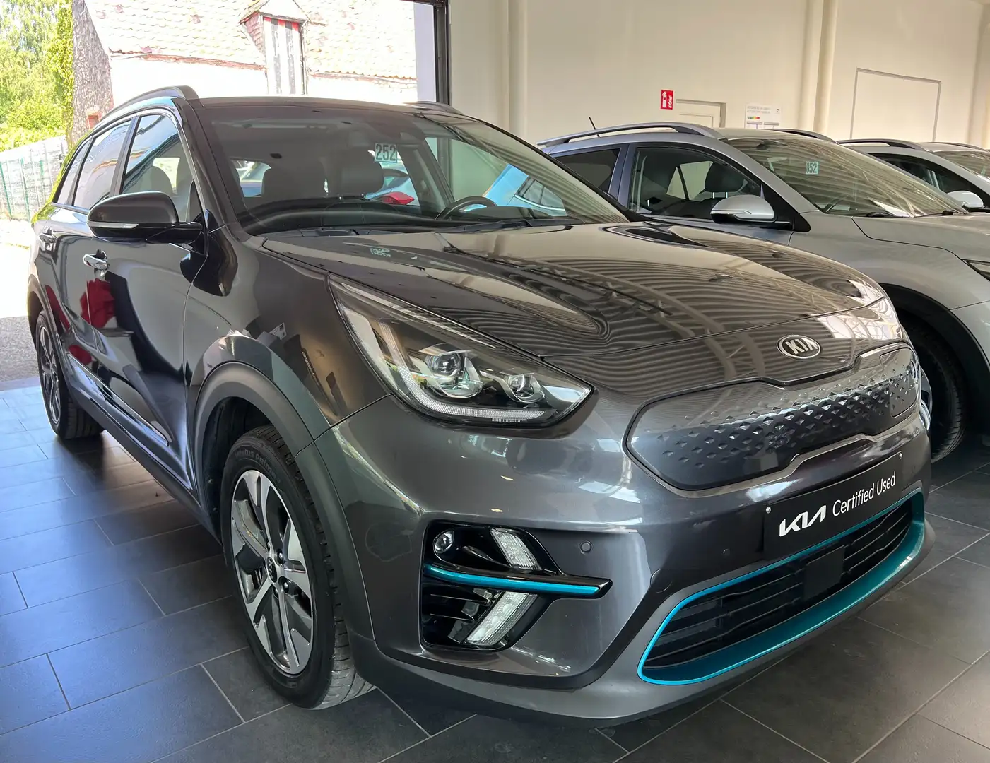 Kia e-Niro 64 kWh More Сірий - 2
