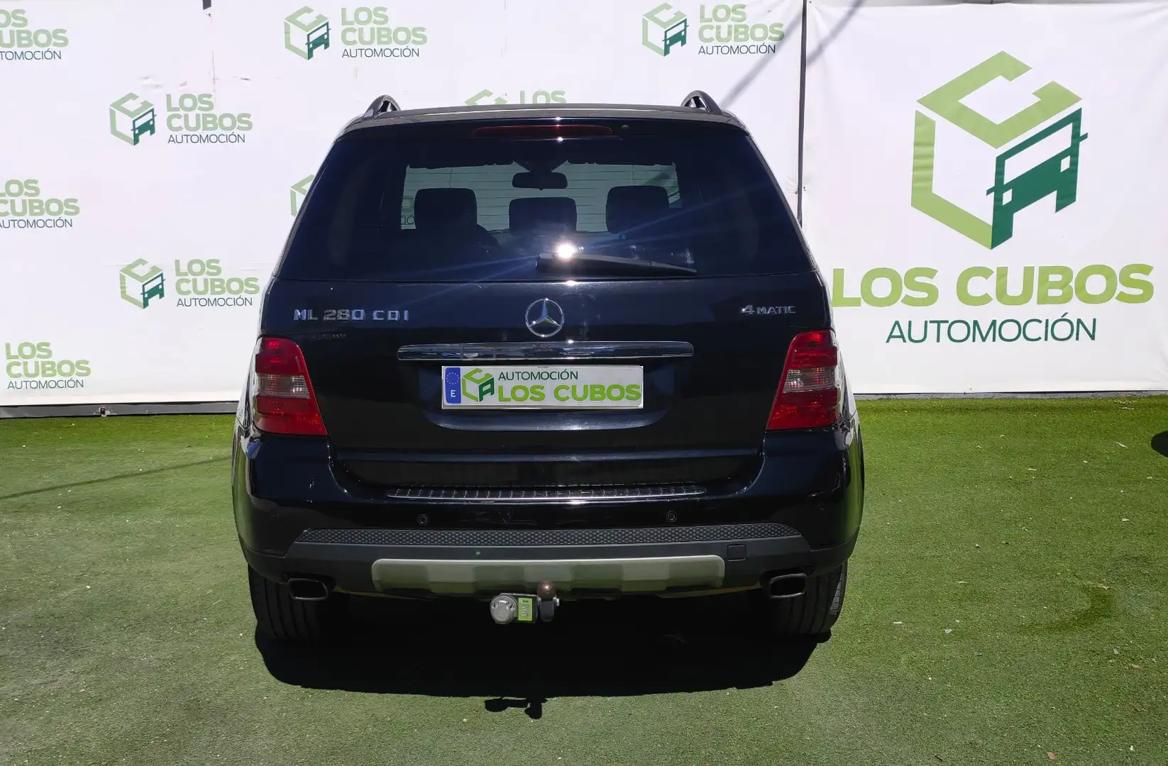 Mercedes-Benz ML 280 280CDI Aut. Zwart - 2