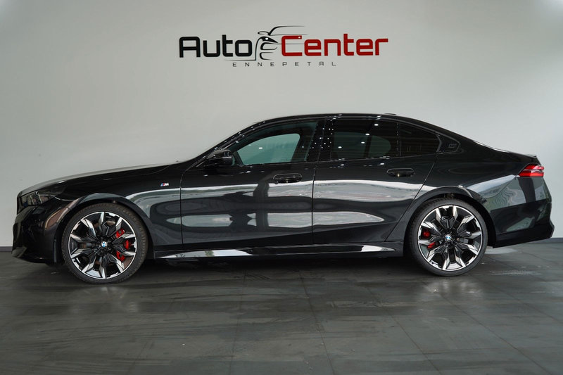 BMW 540 d xDrive M Sport Pro*1 HAND*PANO*360*KAM — photo 3