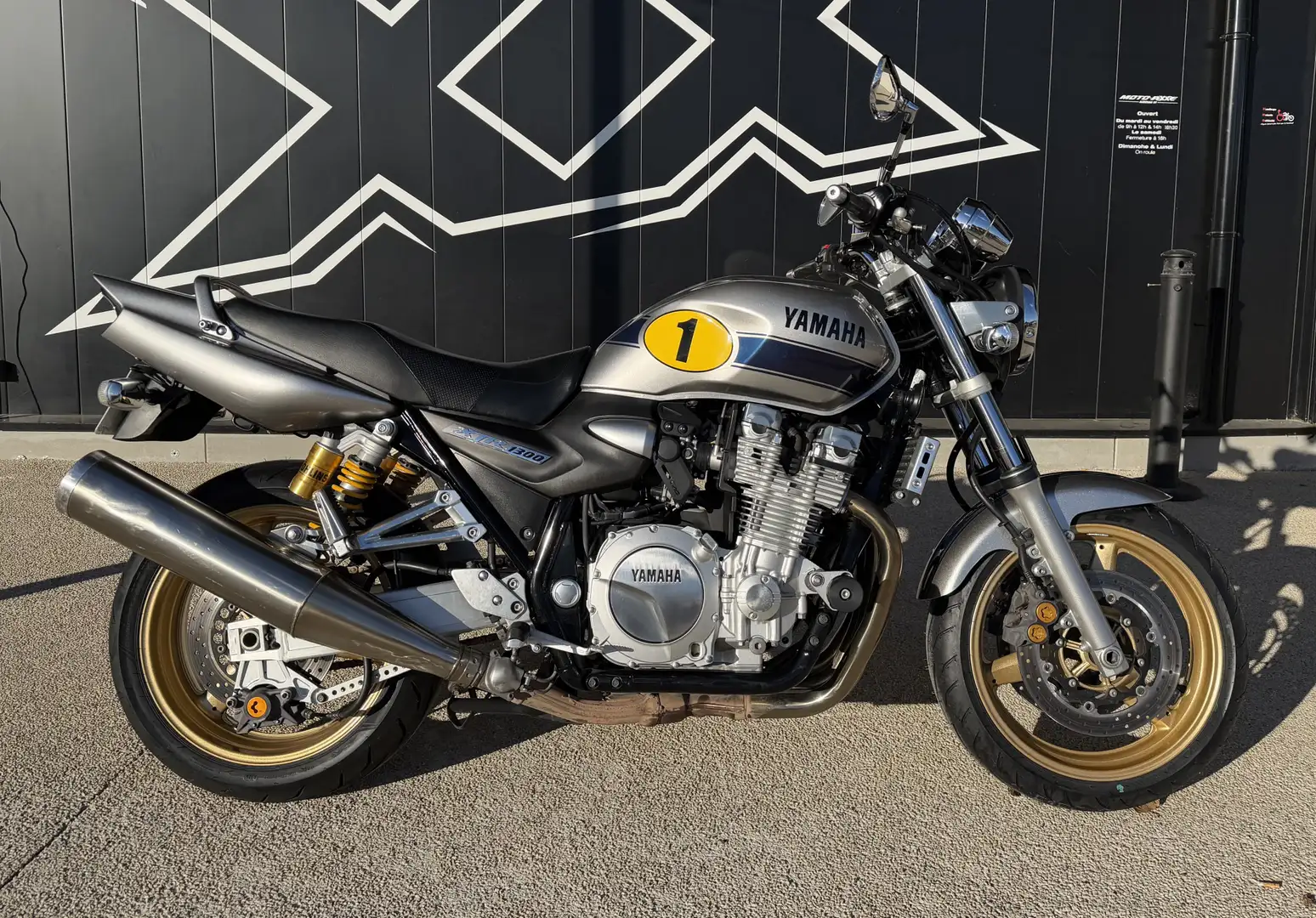 Yamaha XJR 1300 - 1