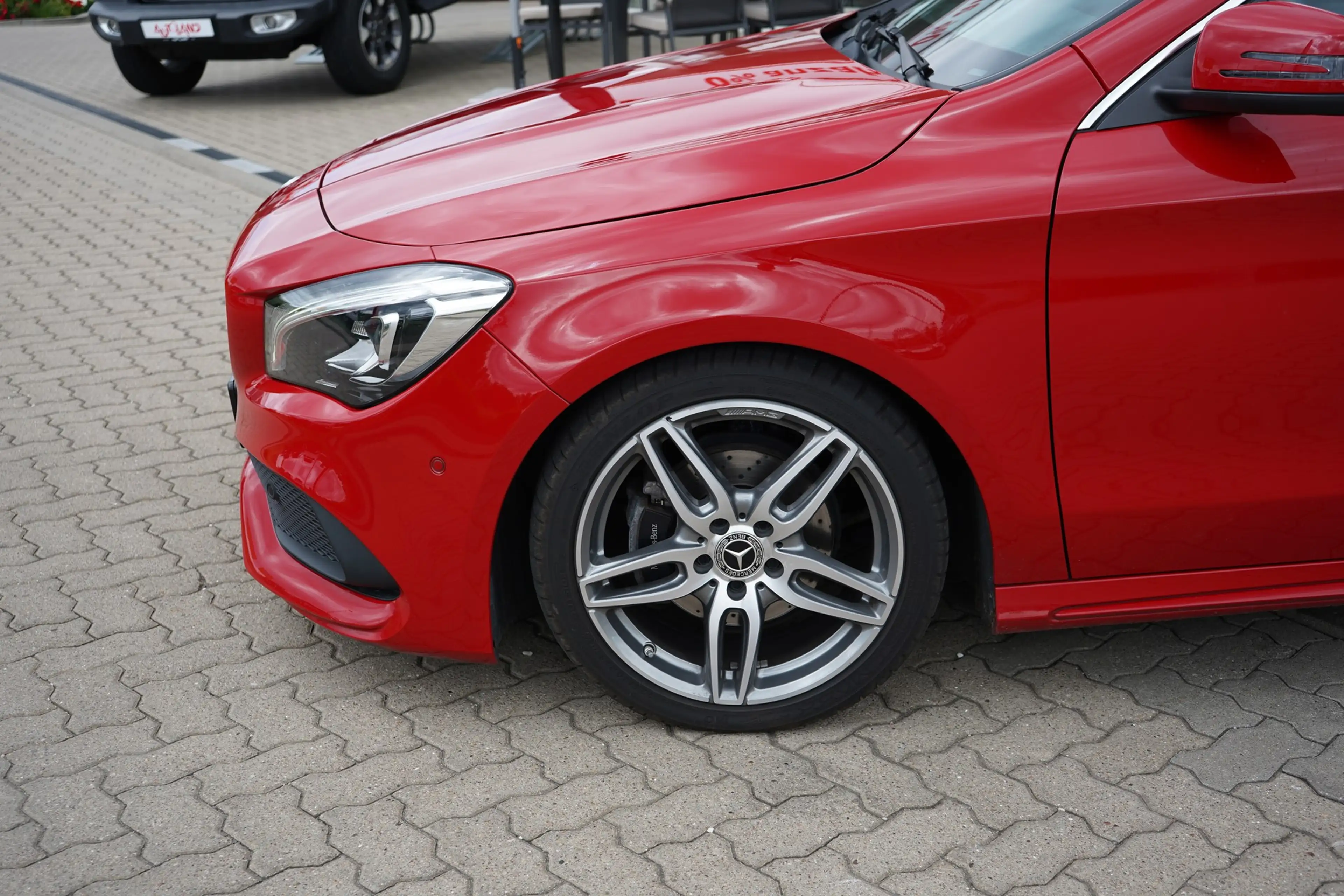Mercedes-Benz CLA 200 AMG Line LED Klima Navi Sitzheizung PDC — photo 10