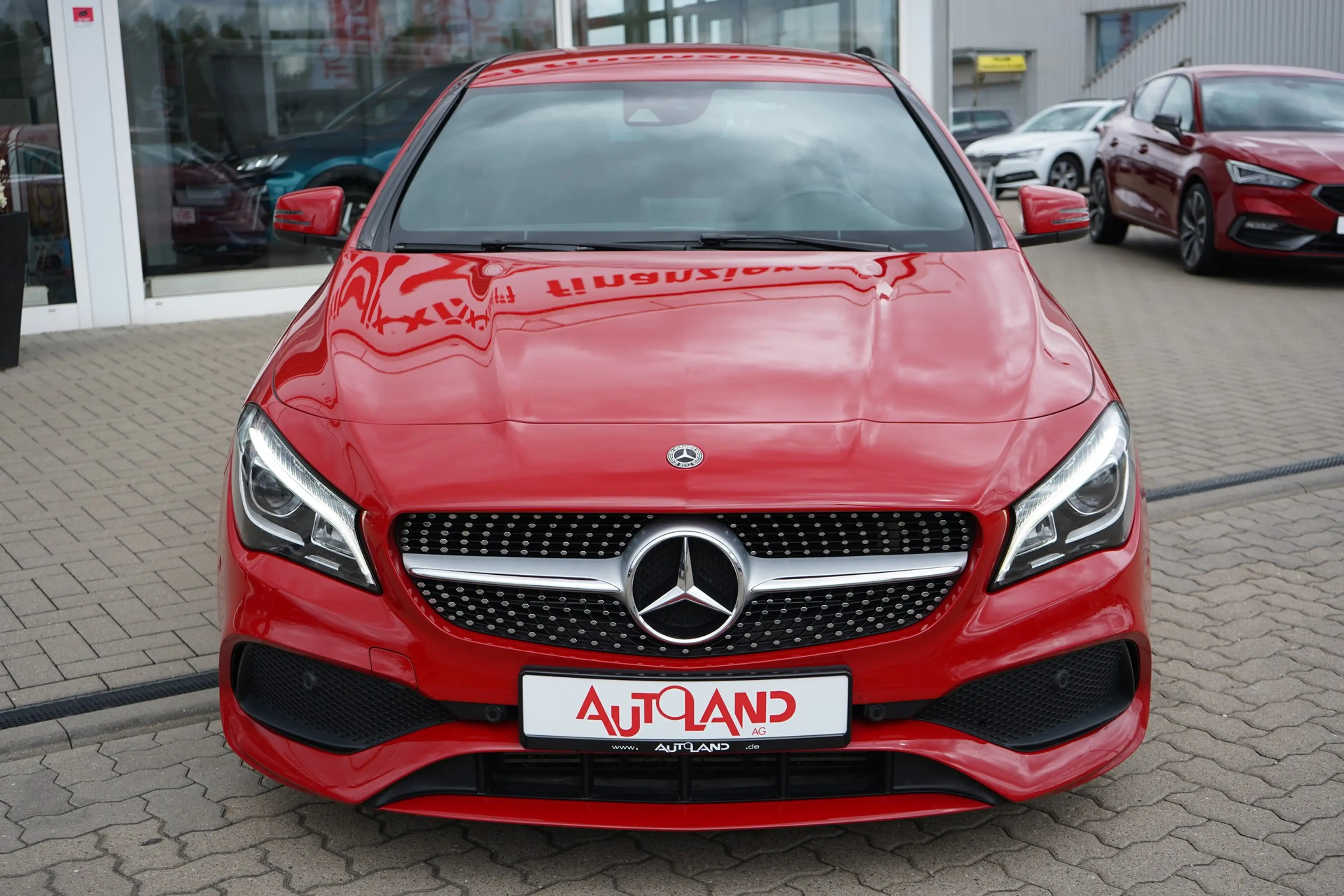 Mercedes-Benz CLA 200 AMG Line LED Klima Navi Sitzheizung PDC — photo 9