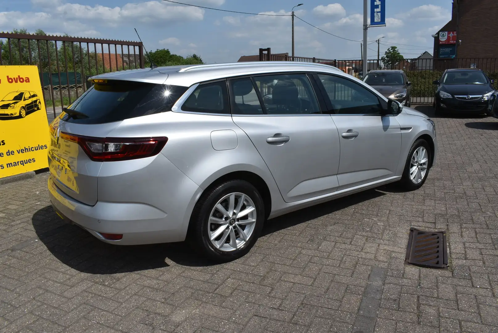 Renault Megane Mégane SW 1.2 TCe Energy Zen ***12M GARANTIE*** Zilver - 2