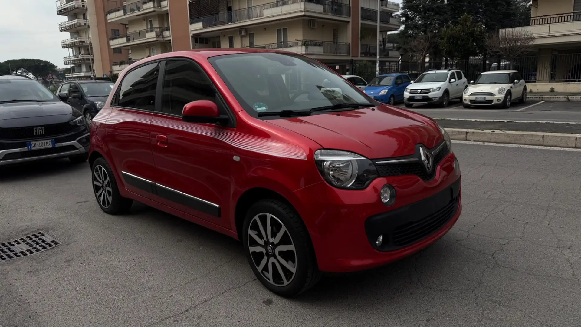Renault Twingo TCe 95 CV EDC LIMITEED LED PDC CERCHI 16 CLIMA AUT Rojo - 2