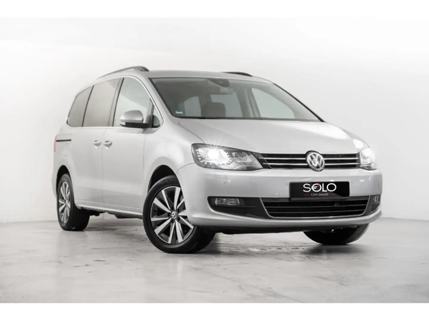 Volkswagen Sharan 2.0TDI Sport DSG 110kW Gris - 1