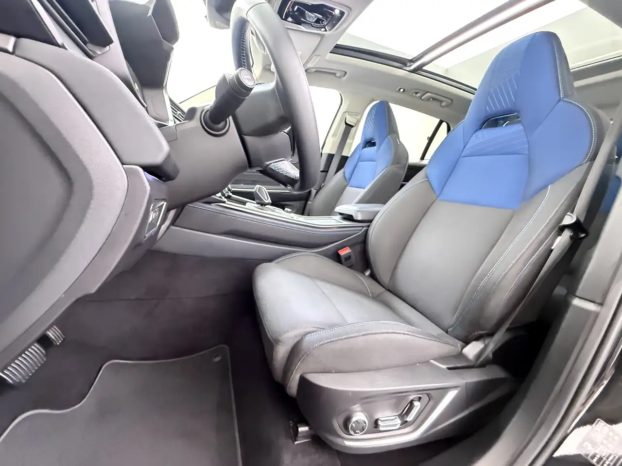 Lynk & Co 01 PHEV AUT. 261pk Pano-Schuifdak Lmv 20" 360°Camera, миниатюра 10