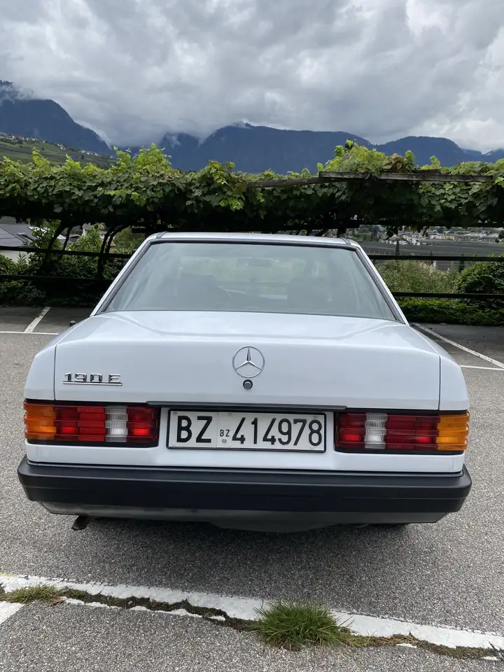 Mercedes-Benz 190 2.0 E 122 CV. Klima, foto 5