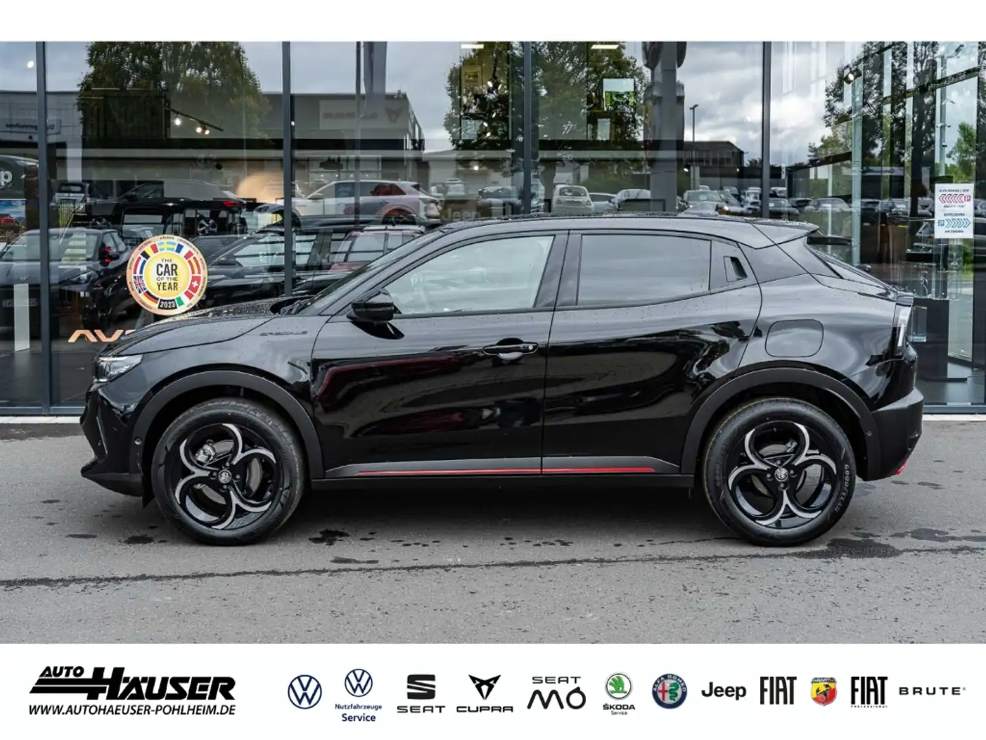 Alfa Romeo Junior Ibrida SPECIALE 1.2 VGT TECHNOLOGIE EL. HECKKL. MA Zwart - 2