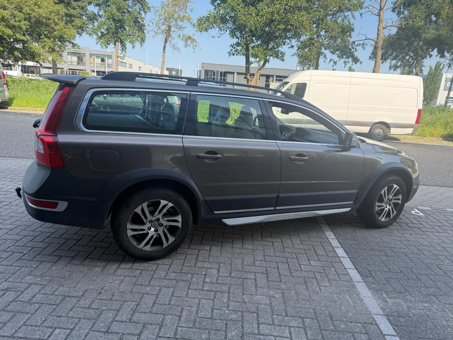 Volvo XC70 2.0 D3 FWD Limited Edition ((( navi/stoelverw))) Brun - 2