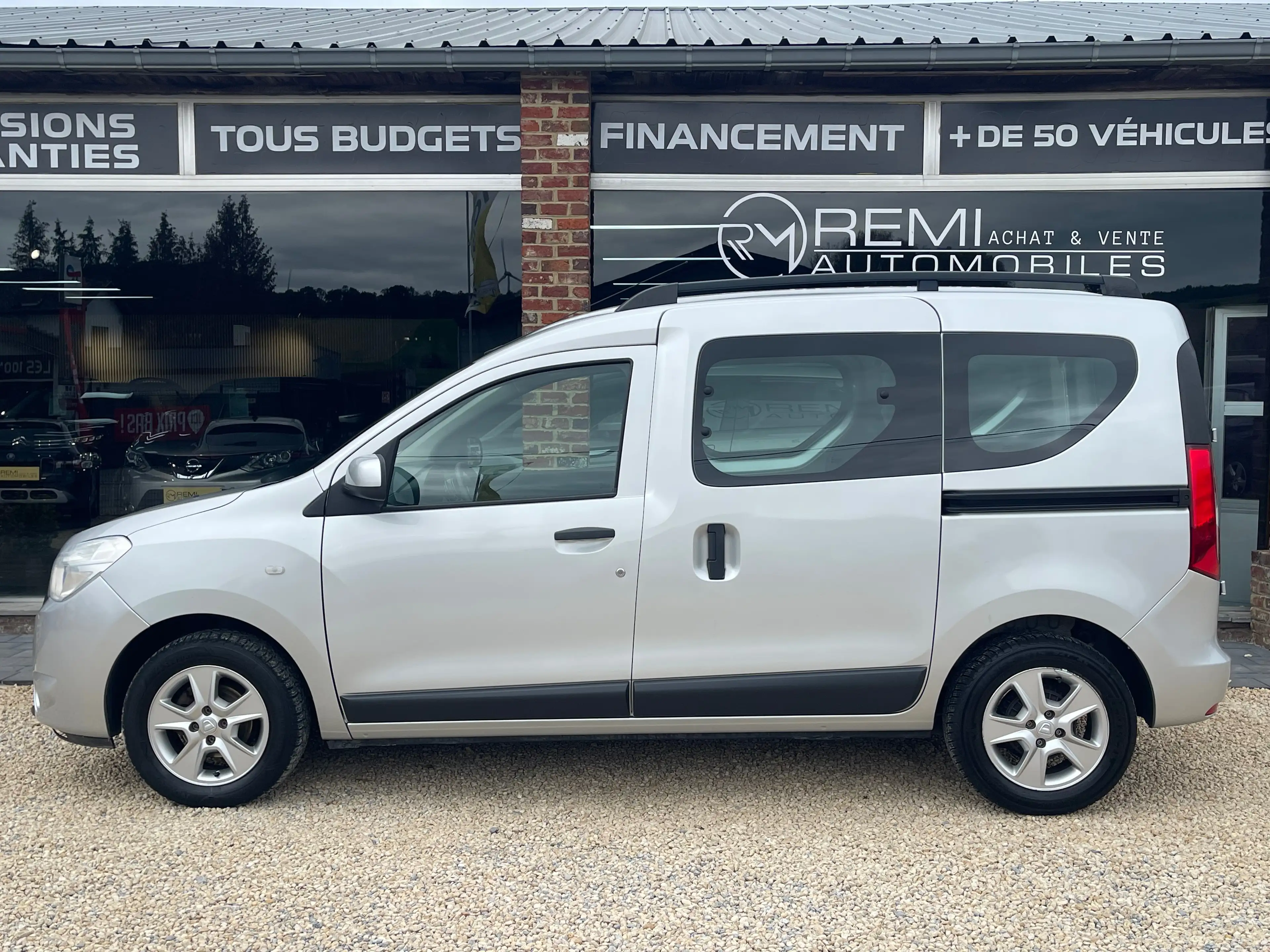 Dacia Dokker 1.5 dCi*CLIM*GARANTIE 1AN*1ER MAIN — photo 2