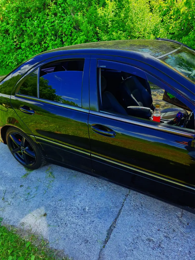 Mercedes-Benz C 320 T Avantgarde - 1