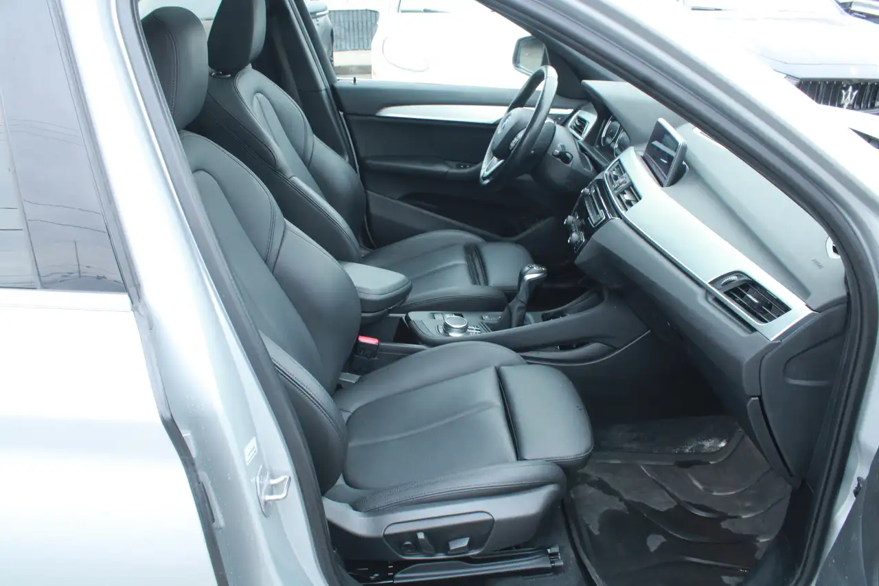 BMW X1 снимка BMW X1