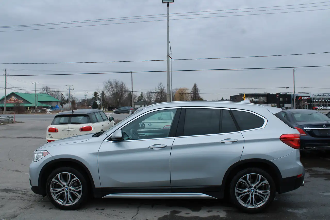 BMW X1 снимка BMW X1