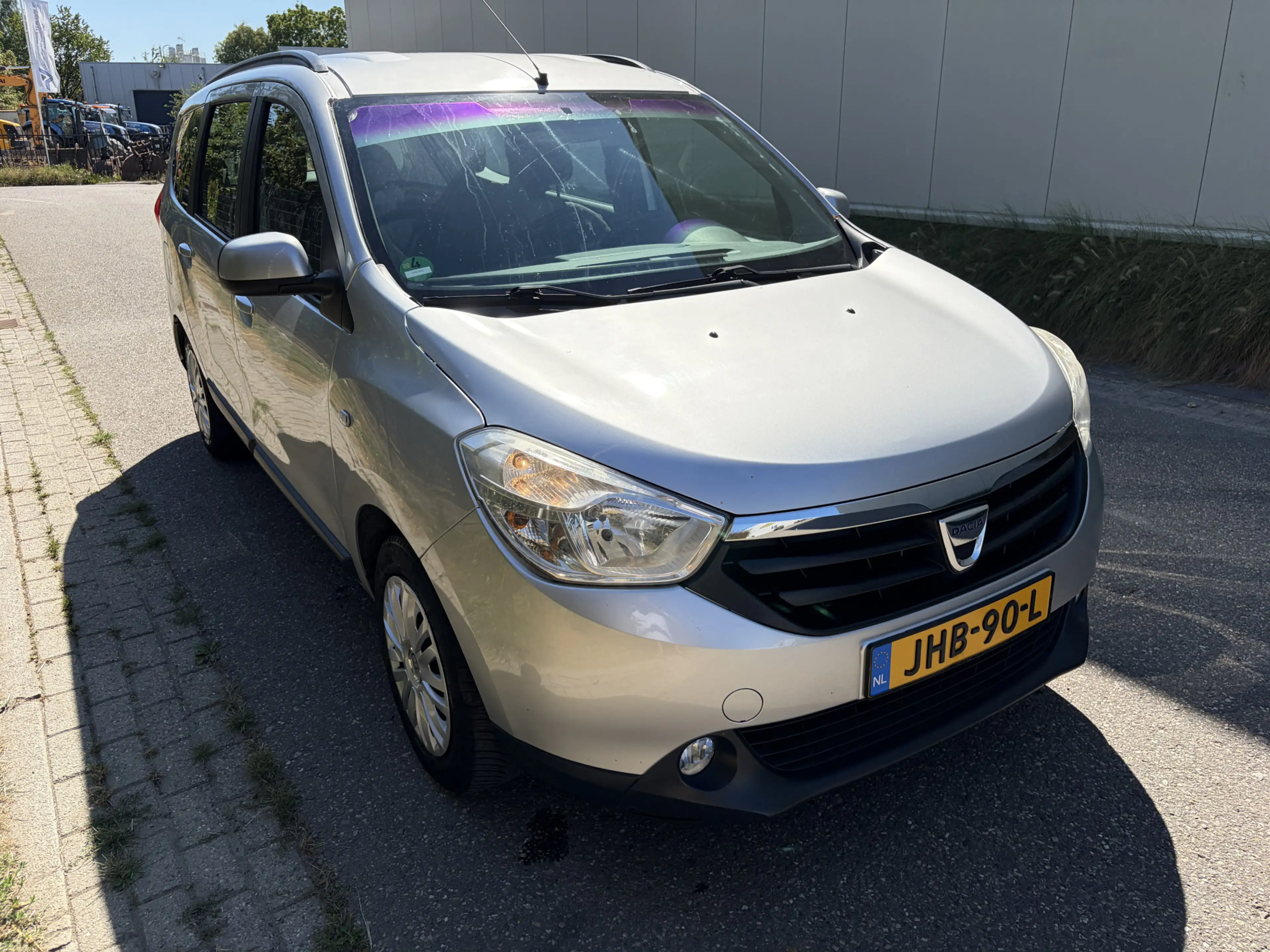 Dacia Lodgy 1.2 TCe Lauréate 5p. / AIRCO / NIEUWE DISTRIBUTIE — photo 21