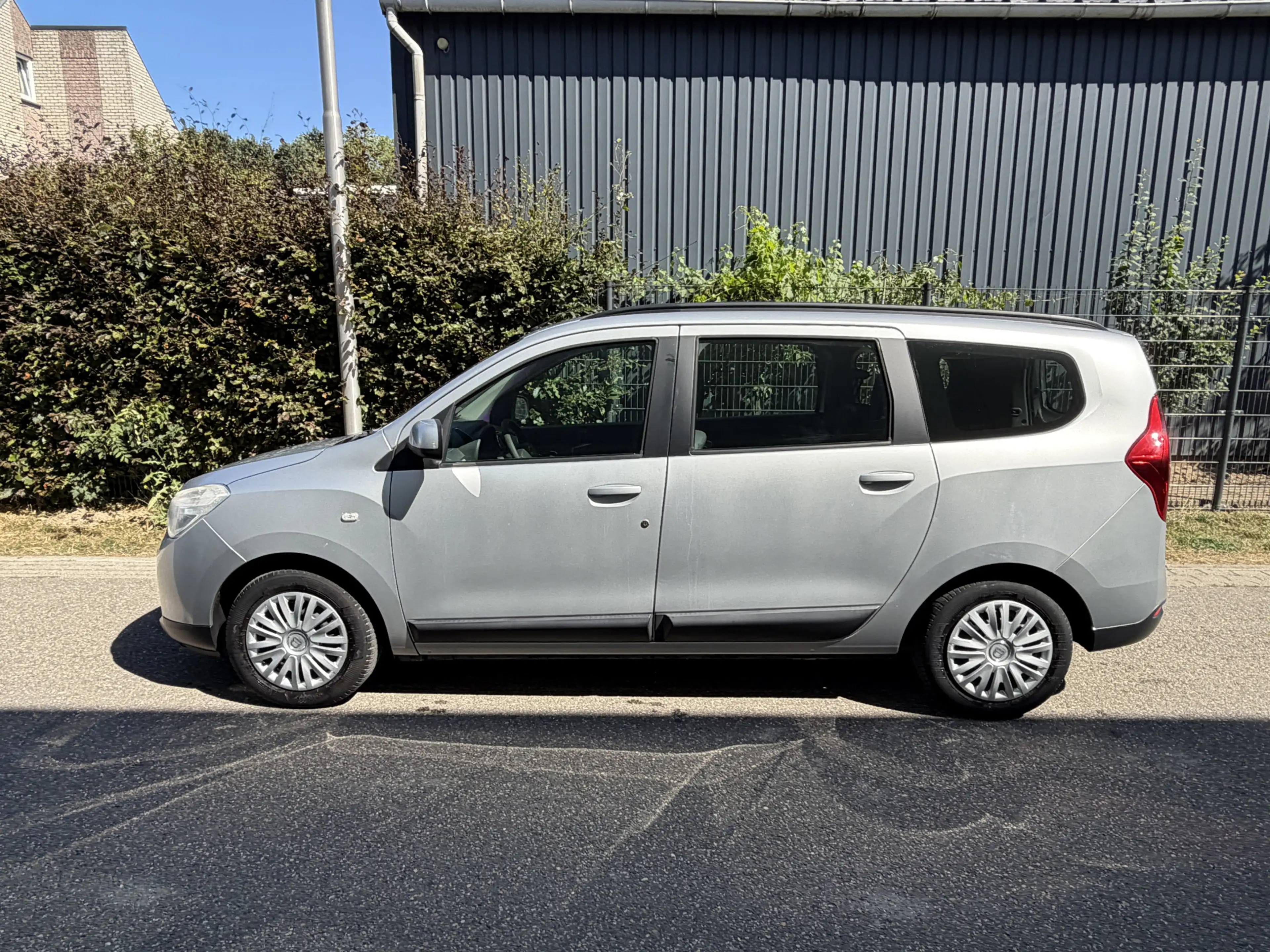 Dacia Lodgy 1.2 TCe Lauréate 5p. / AIRCO / NIEUWE DISTRIBUTIE — photo 13