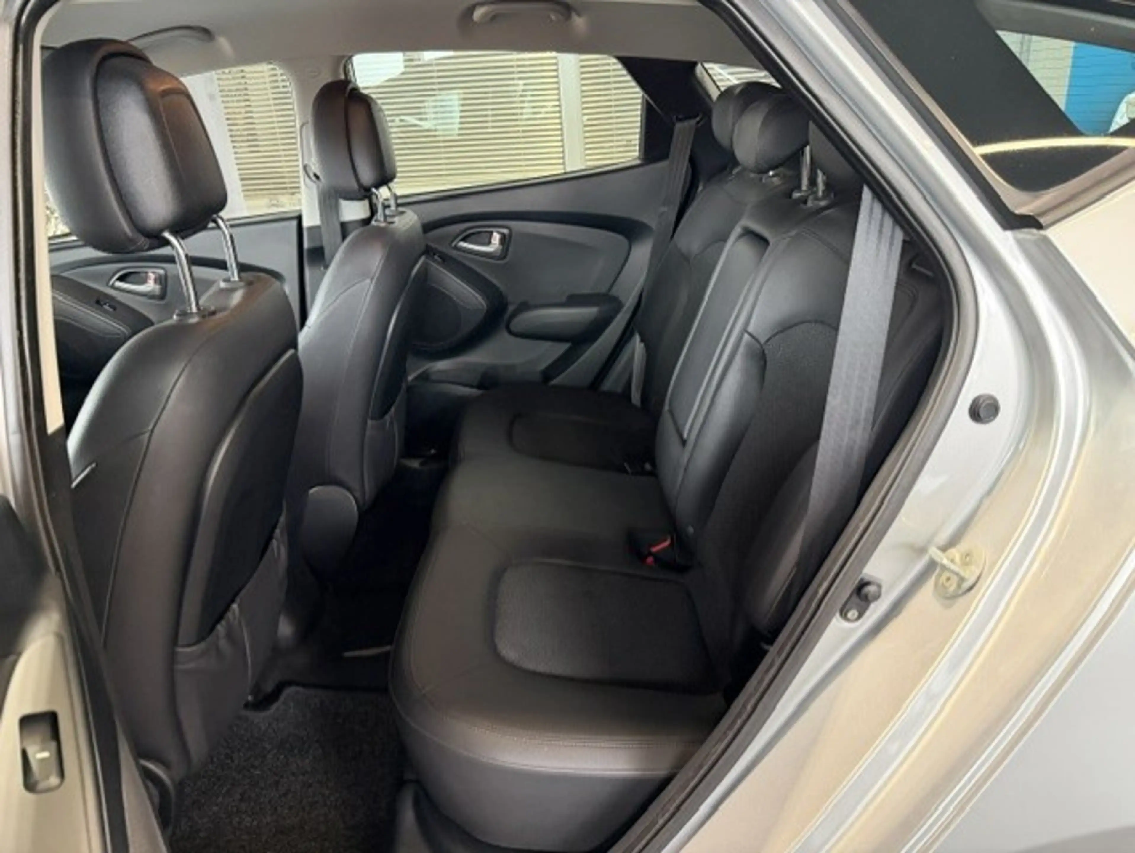 Hyundai iX35 2.0i 4WD Active|Automaat|Halfleder|NW APK| — photo 12