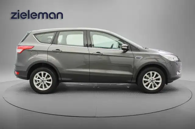 Ford Kuga view 15