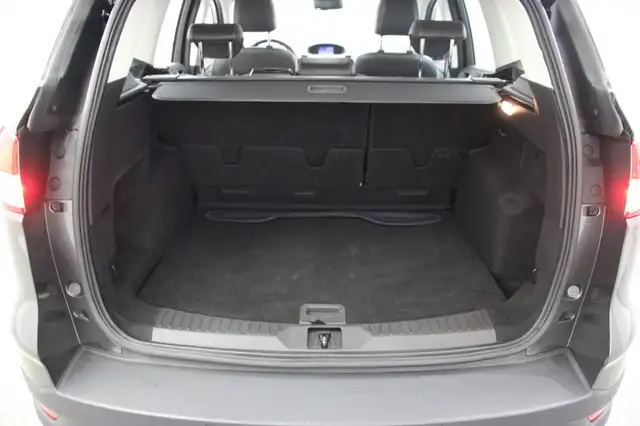 Ford Kuga view 12