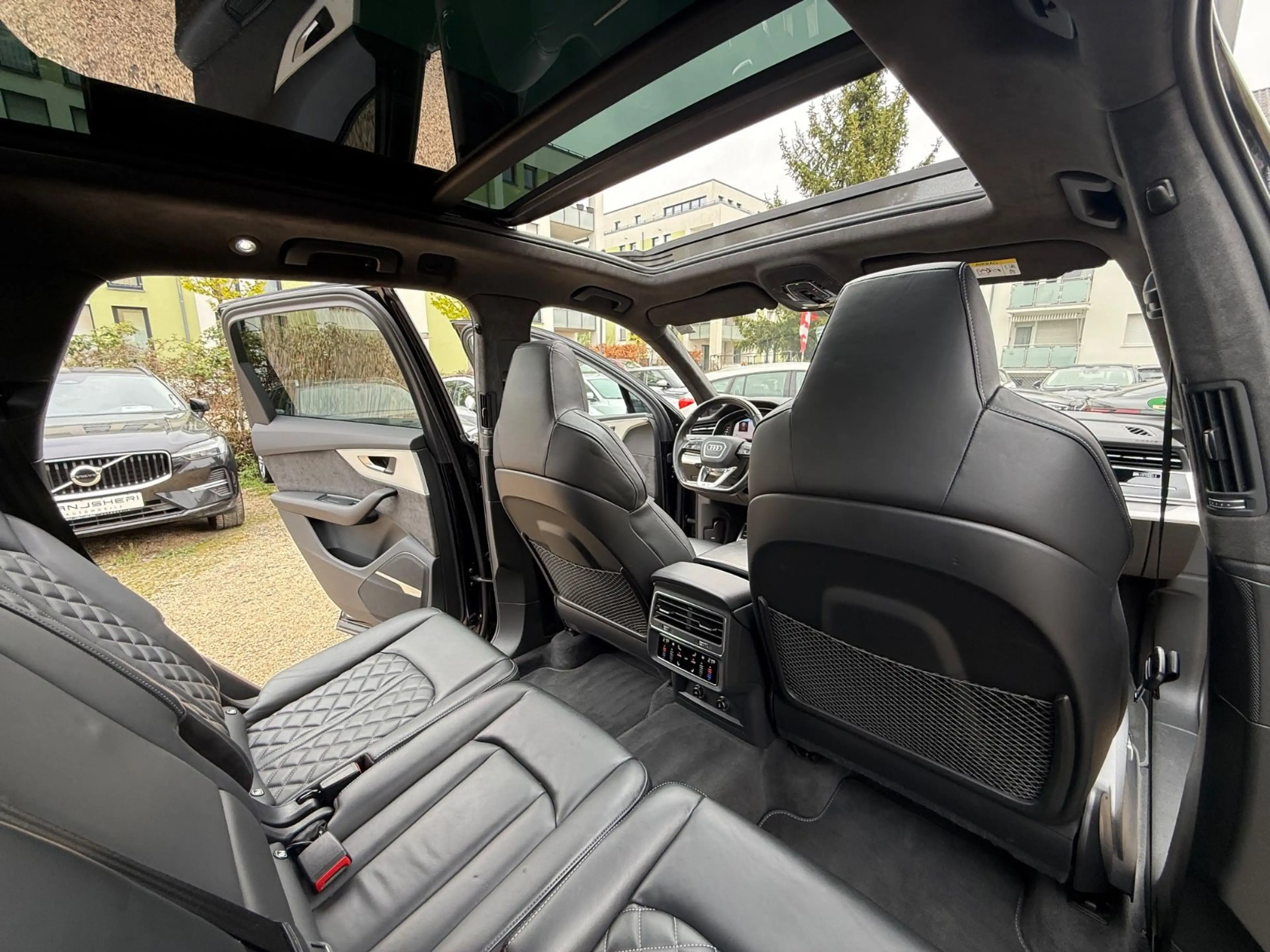 Audi SQ7 4.0 TDI quattro Laser Nappa Panorama 7-Sitz — photo 15