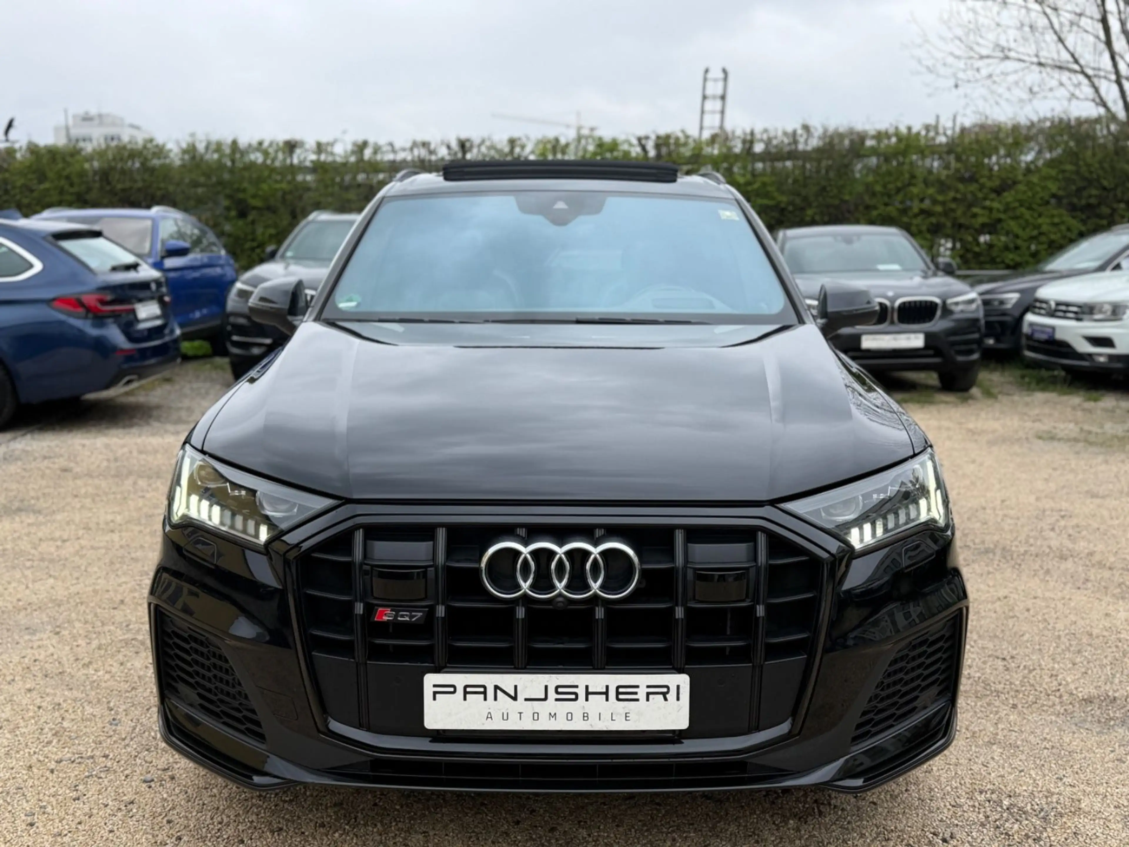 Audi SQ7 4.0 TDI quattro Laser Nappa Panorama 7-Sitz — photo 2