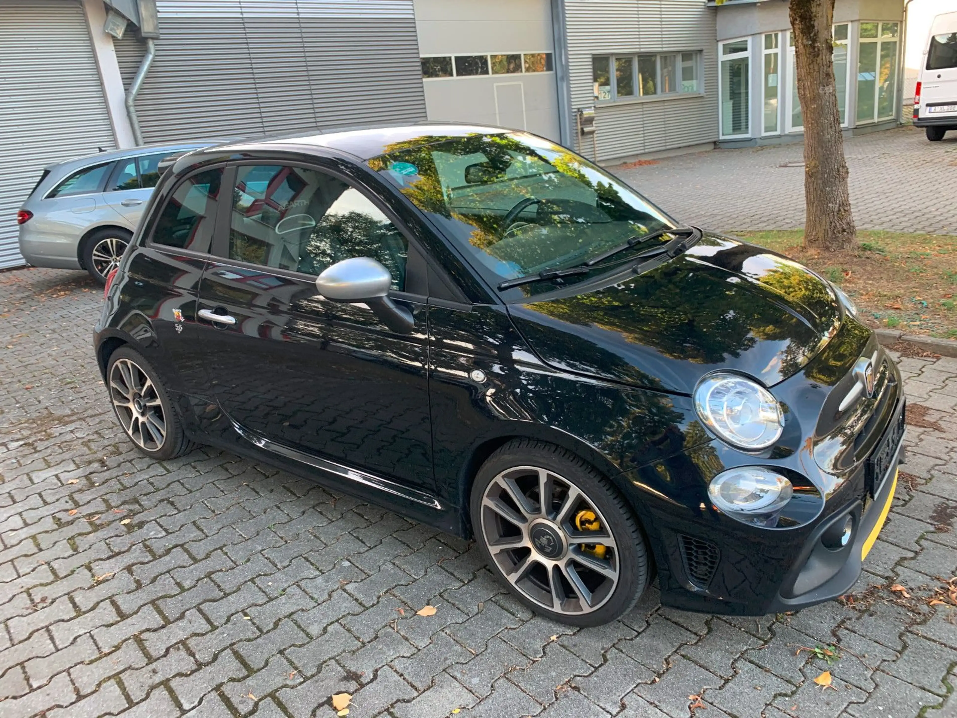 Abarth 595 Turismo 1.4 T-Jet*Leder*scheckheft* — photo 2