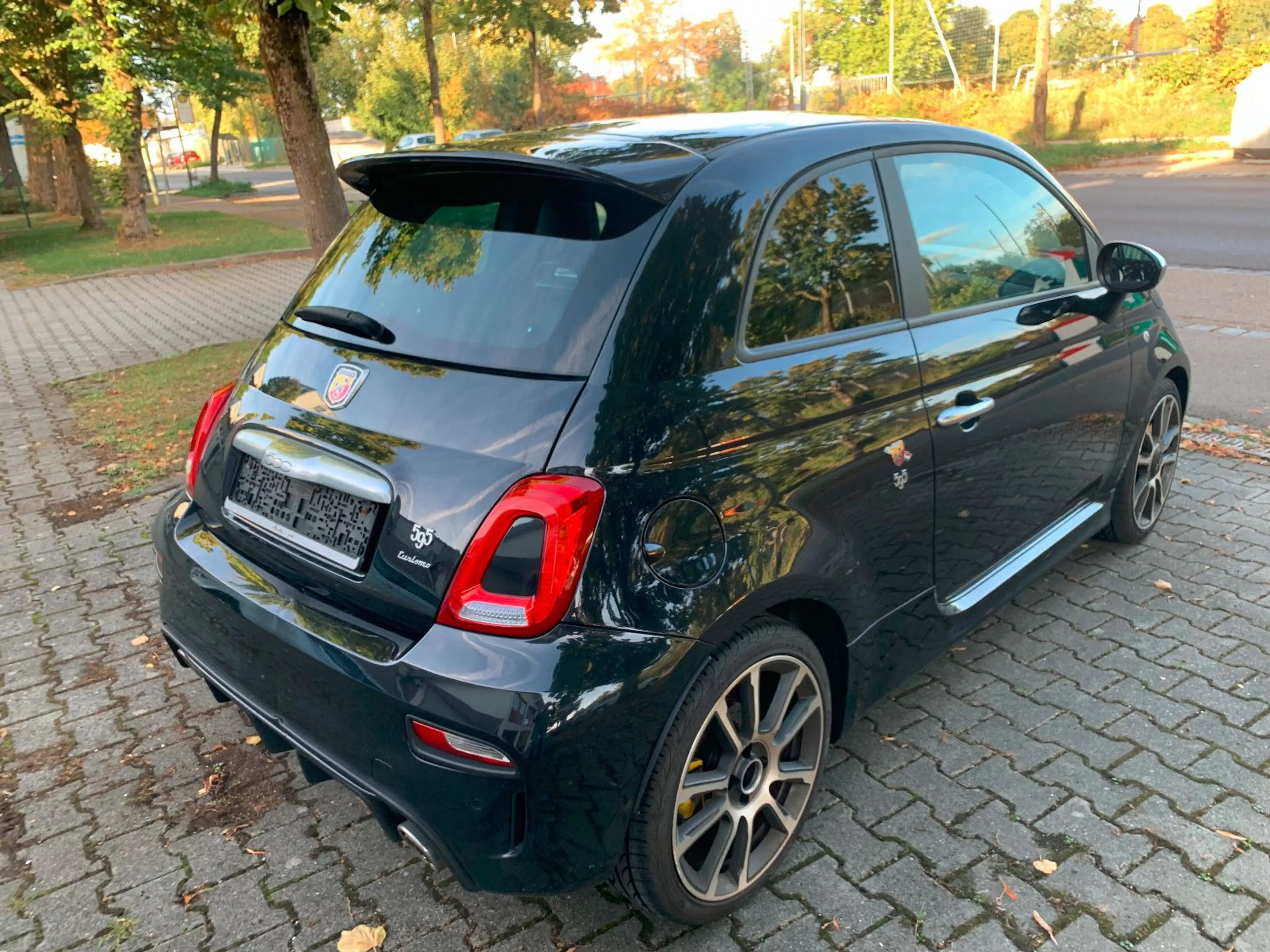Abarth 595 Turismo 1.4 T-Jet*Leder*scheckheft* — photo 3