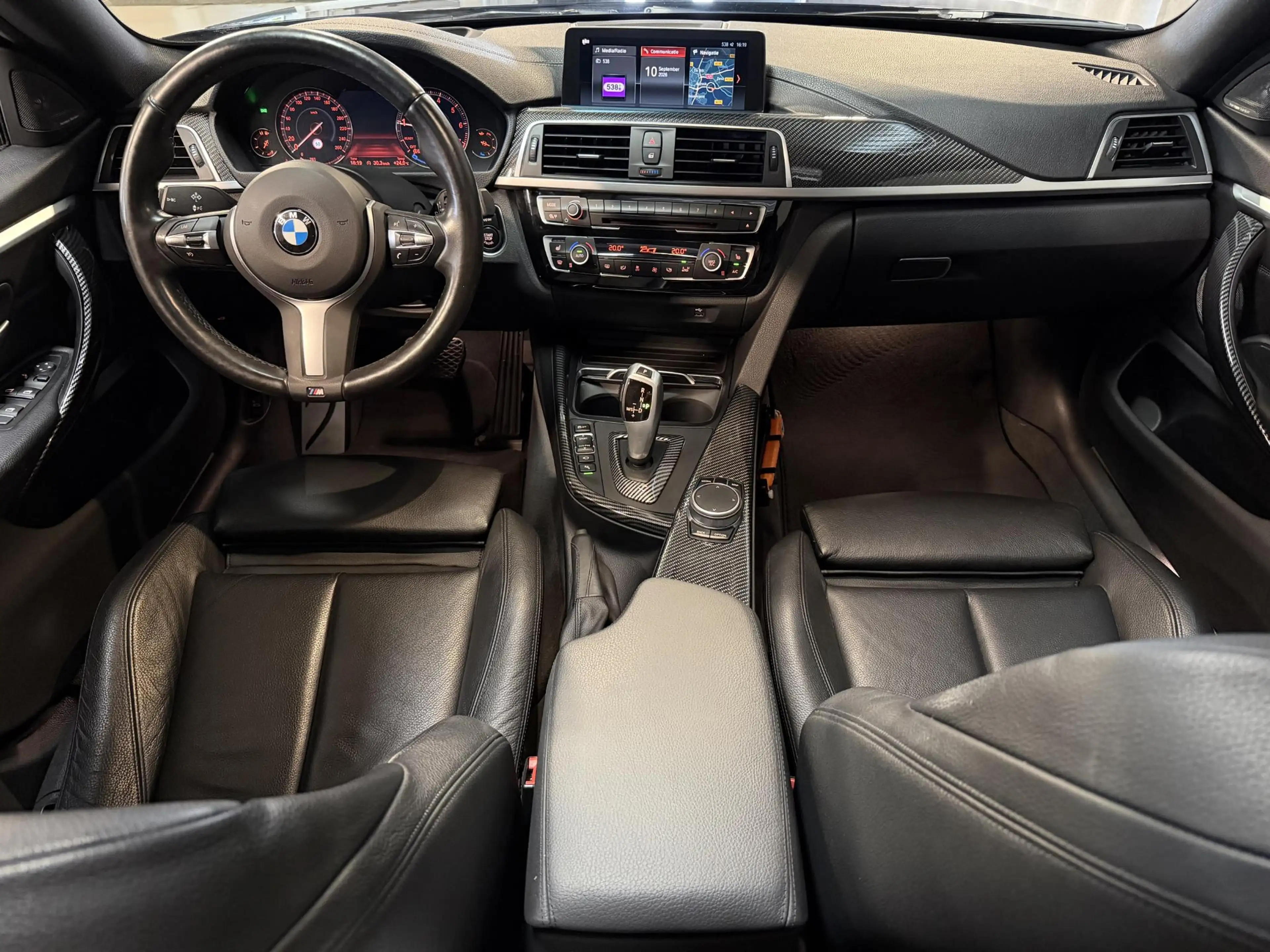 BMW 418 4-serie Gran Coupé 418i Executive Edition 19"/Lede — photo 3