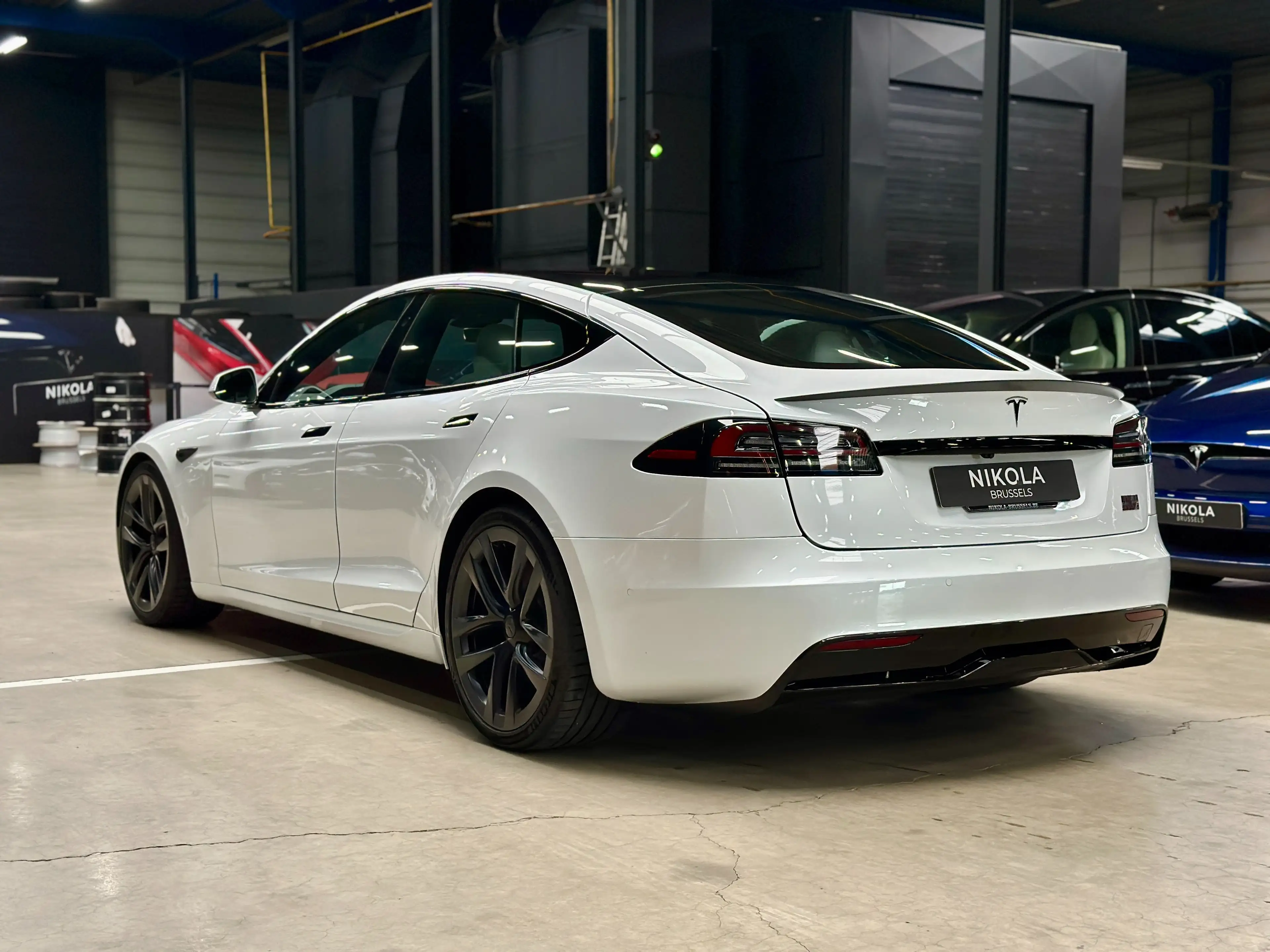 Tesla Model S PLAID - FULL SELF DRIVE - FRONT PPF - LOW KM — photo 10