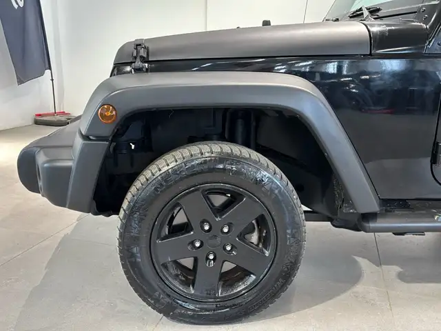 Jeep Wrangler view 8
