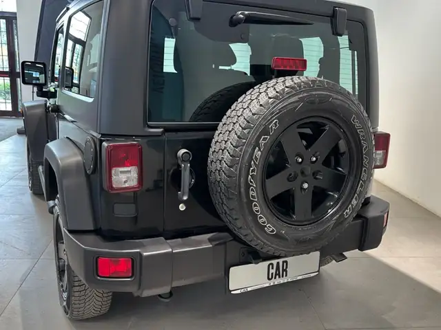 Jeep Wrangler view 5