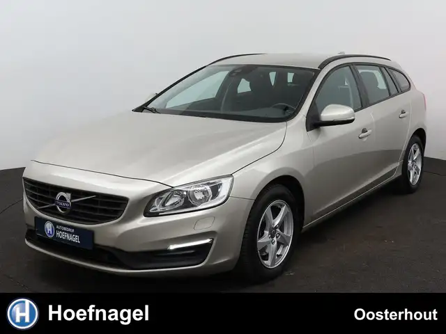 Volvo V60 1.5 T3 Summum Automaat | Navigatie | Camera | Park