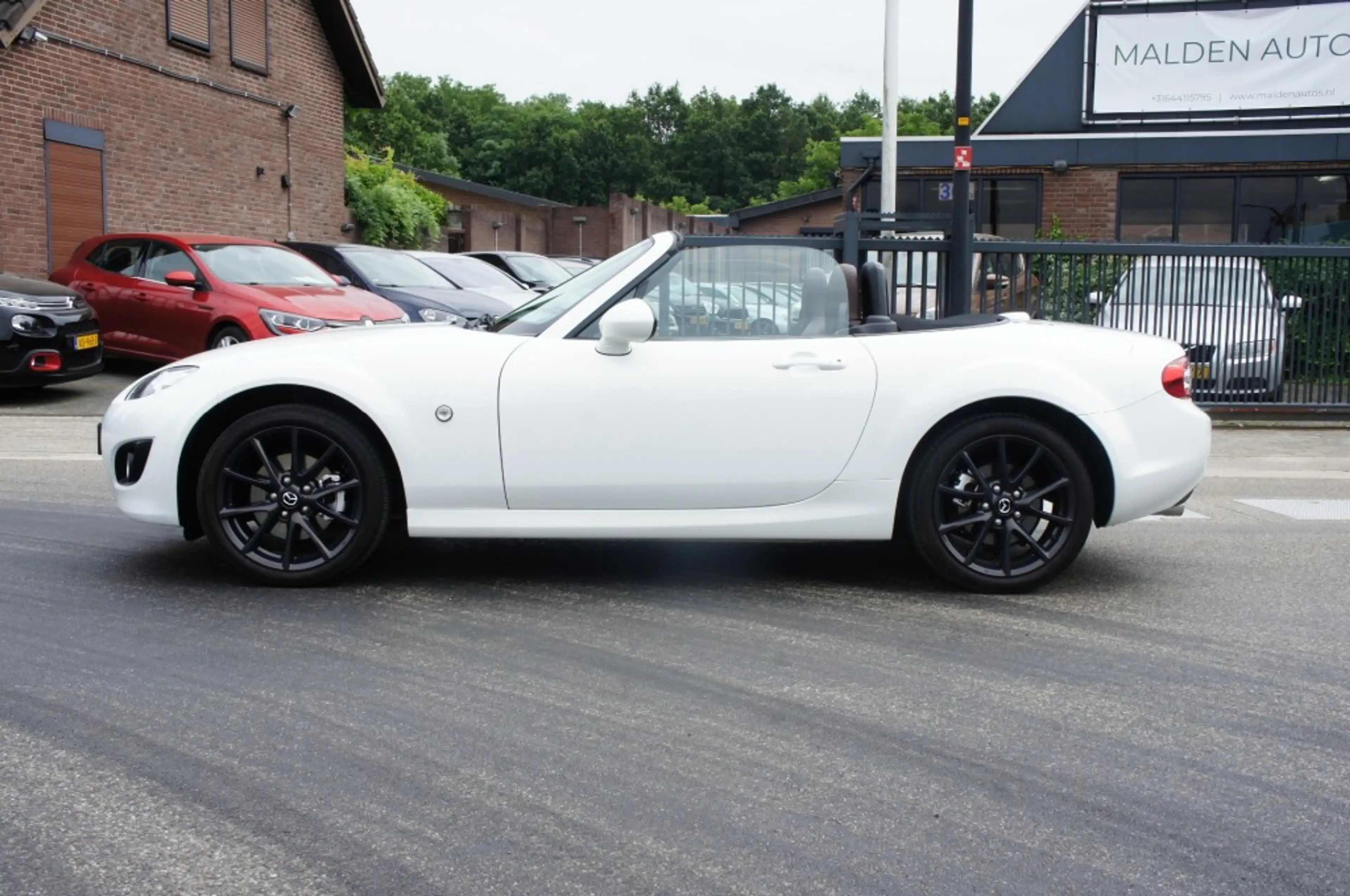 Mazda MX-5 1.8 KYUDO LEDER/PARELMOERWIT/NAVI/CLIMA/CRUISE NL- — photo 2
